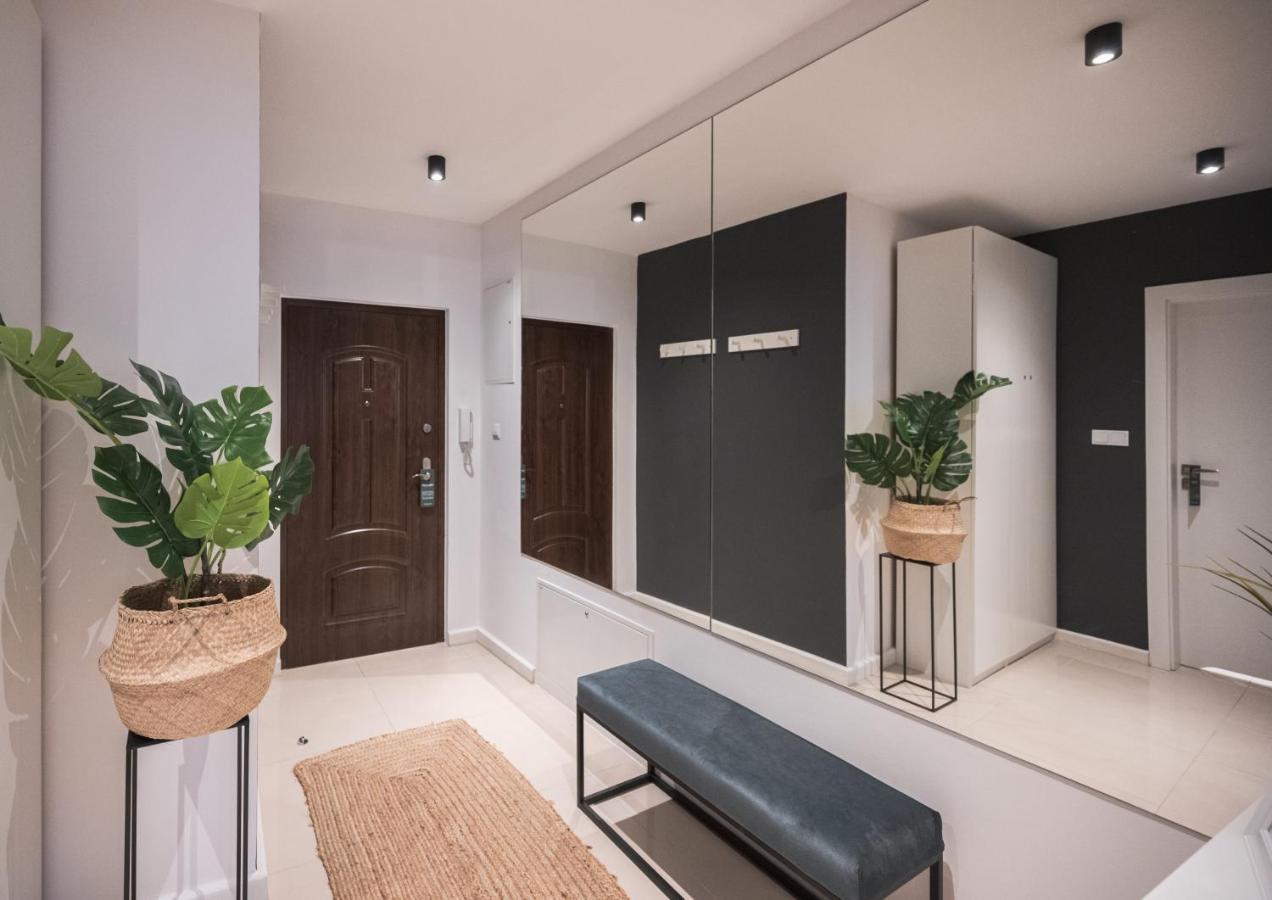 Spacious Apart ~ 150M Main Square ~ Self Check-In 24H Breslávia Exterior foto